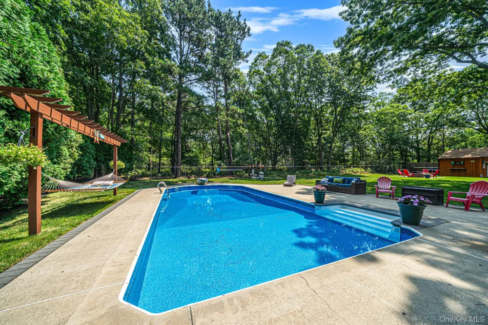 411 Robinson Avenue East Patchogue, NY 11772