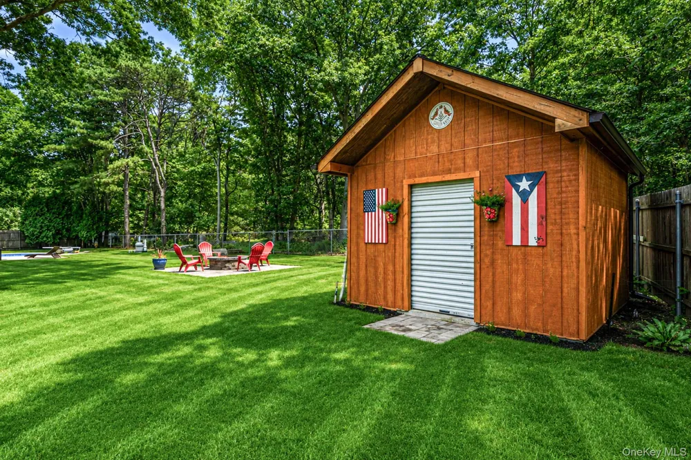411 Robinson Avenue East Patchogue, NY 11772