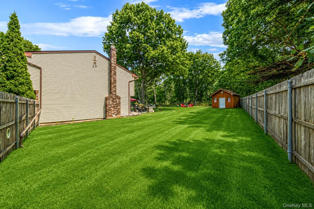 411 Robinson Avenue East Patchogue, NY 11772