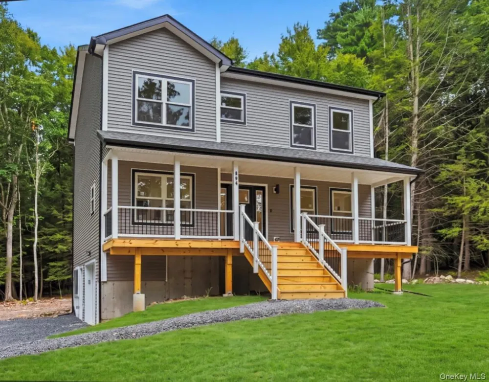 804 Peenpack Trail Sparrowbush, NY 12780
