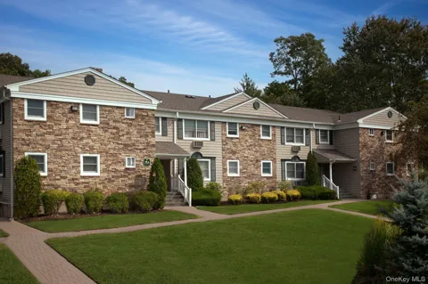 35 Elliot Place #35-3B