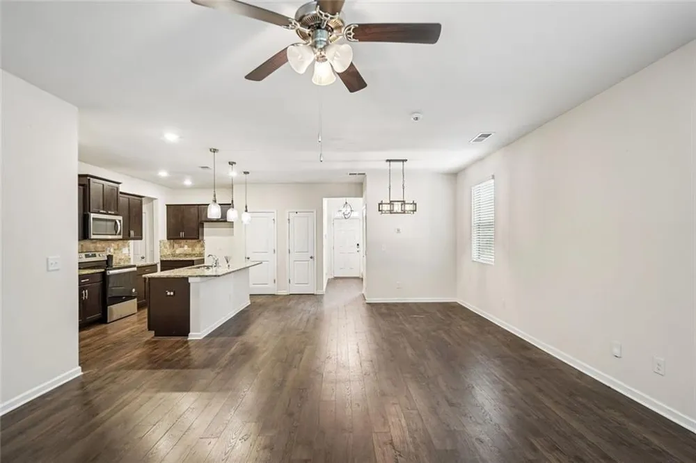 2045 Theberton Trail Locust Grove, GA 30248