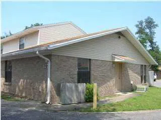 127 Classic Manor Court