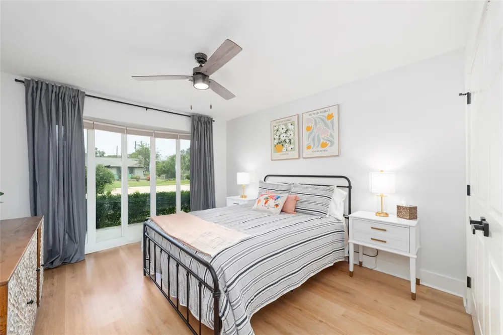 6503 Kury Lane Houston, TX 77008
