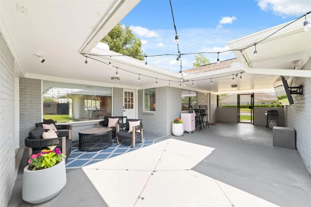 6503 Kury Lane Houston, TX 77008