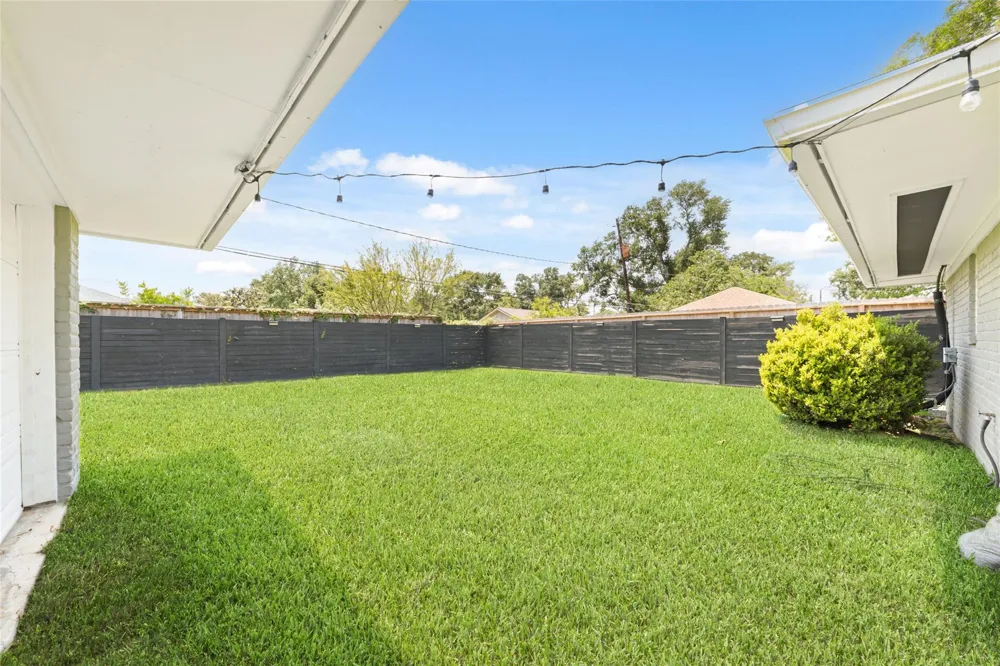 6503 Kury Lane Houston, TX 77008