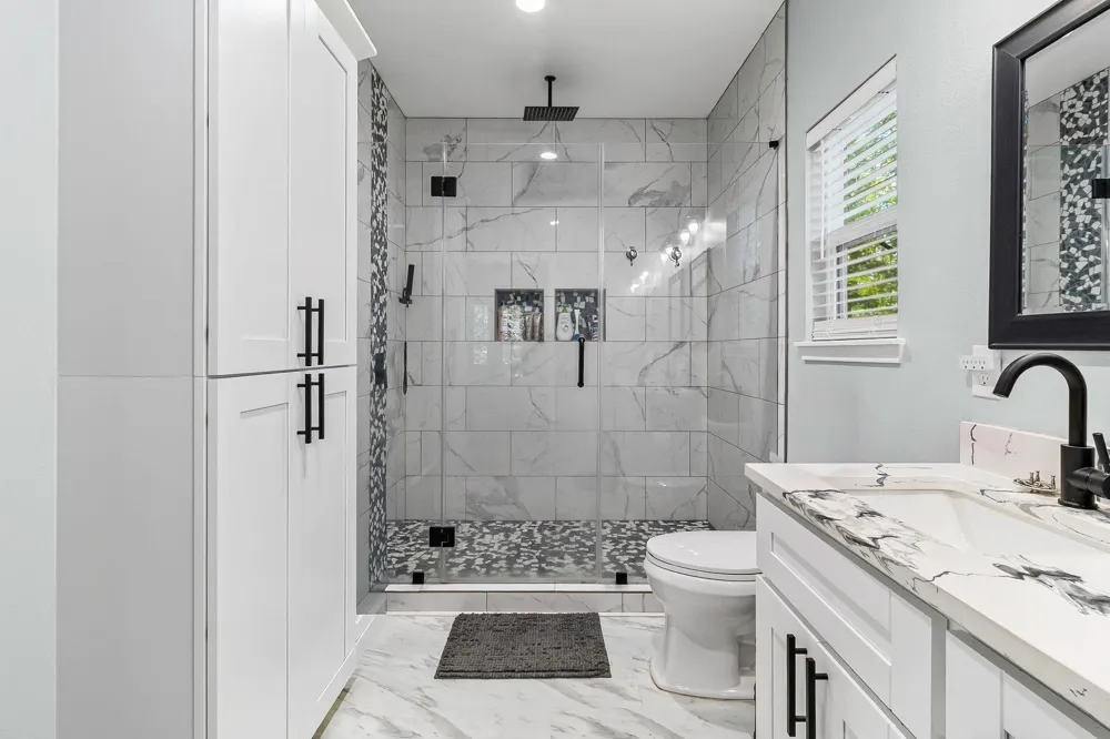 495 Oak Tree Drive Point Blank, TX 77364