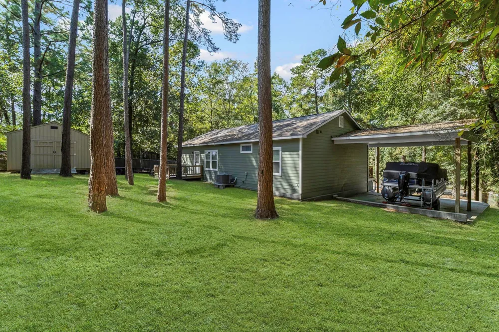 495 Oak Tree Drive Point Blank, TX 77364