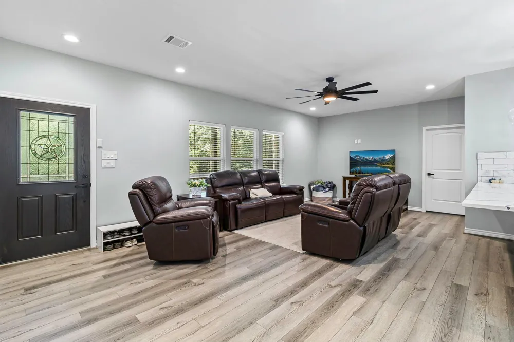495 Oak Tree Drive Point Blank, TX 77364