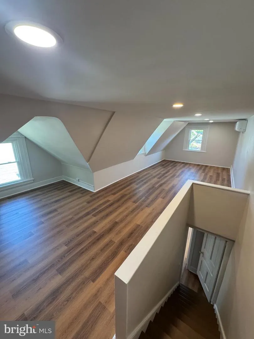 683 KNOWLES AVENUE Southampton, PA 18966
