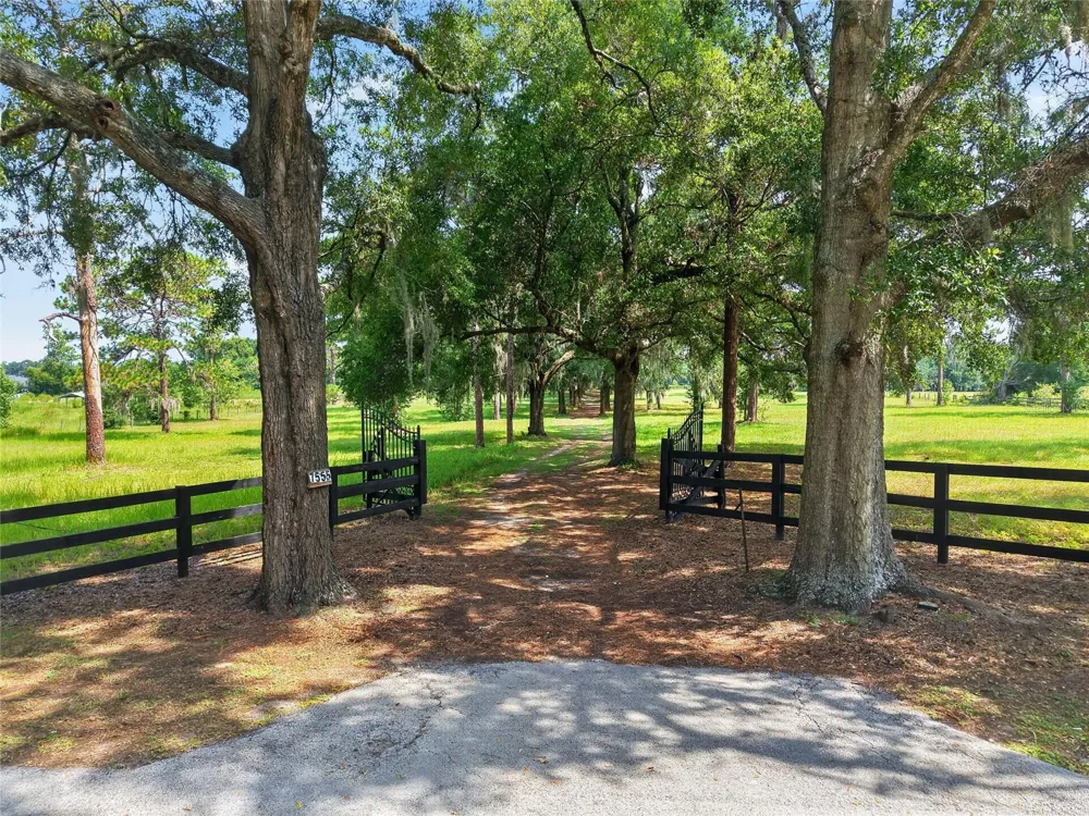 7555 SW 77TH PLACE ocala, FL 34476