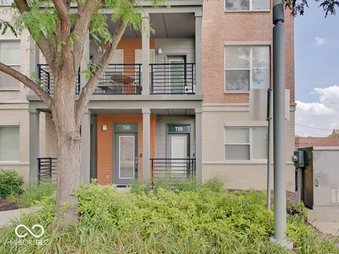 118 E North Street