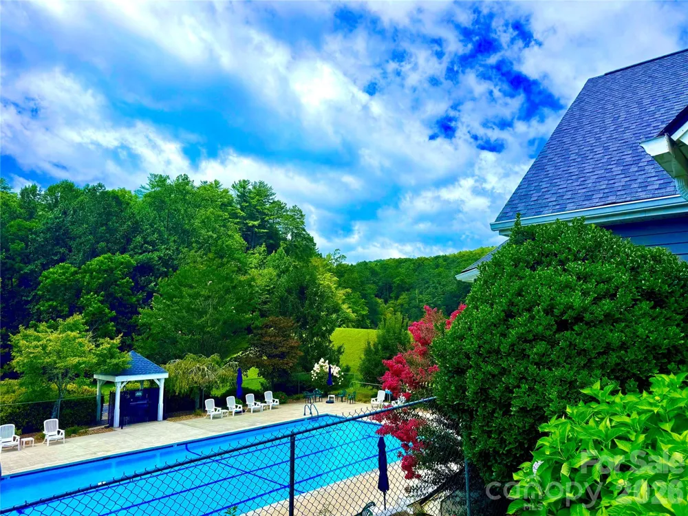 67 Autumn Glen Court Brevard, NC 28712