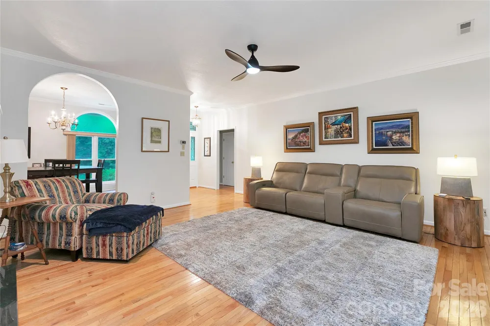 67 Autumn Glen Court Brevard, NC 28712