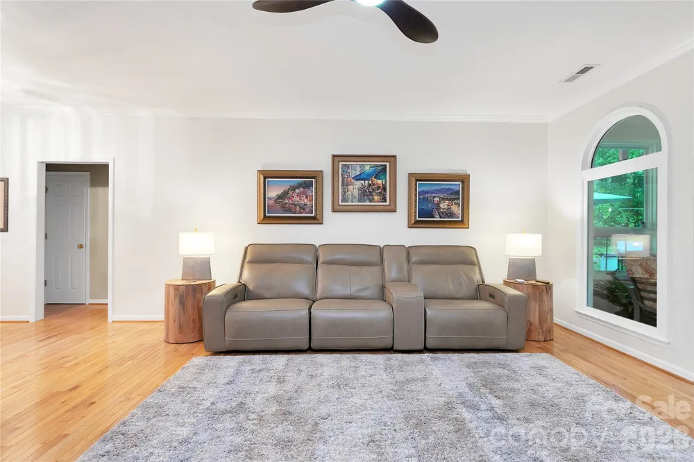 67 Autumn Glen Court Brevard, NC 28712