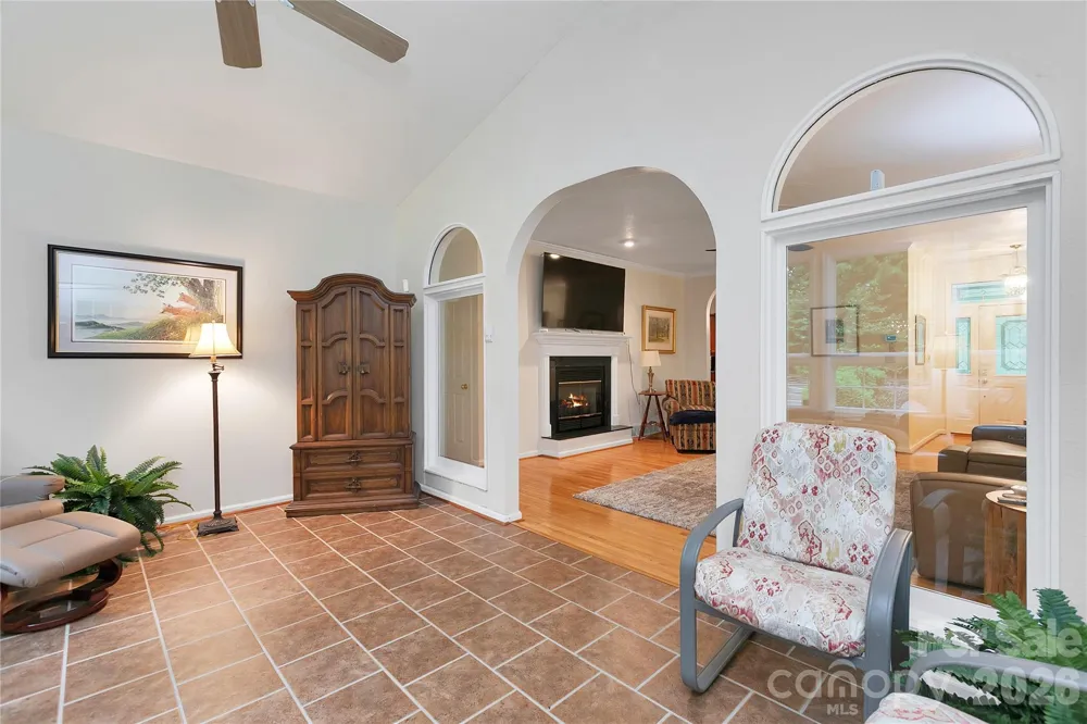 67 Autumn Glen Court Brevard, NC 28712
