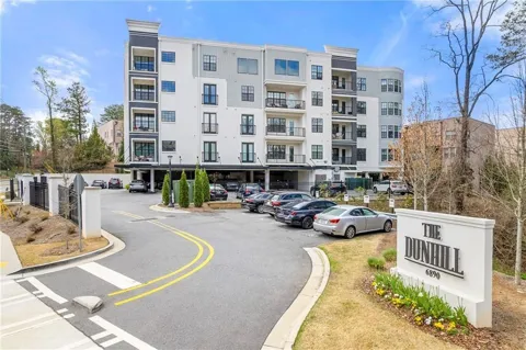 6890 Peachtree Dunwoody Road #301