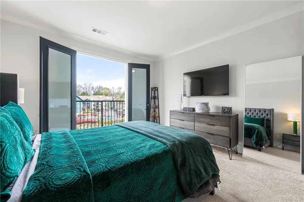 6890 Peachtree Dunwoody Road #301 Sandy Springs, GA 30328