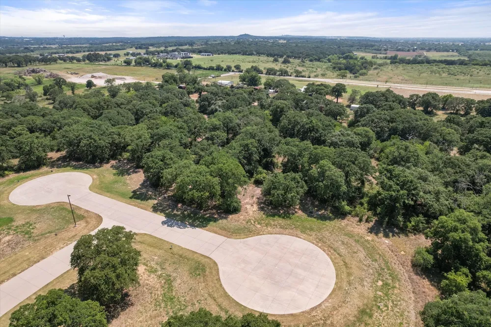 1213 Nottaway Court Burleson, TX 76028