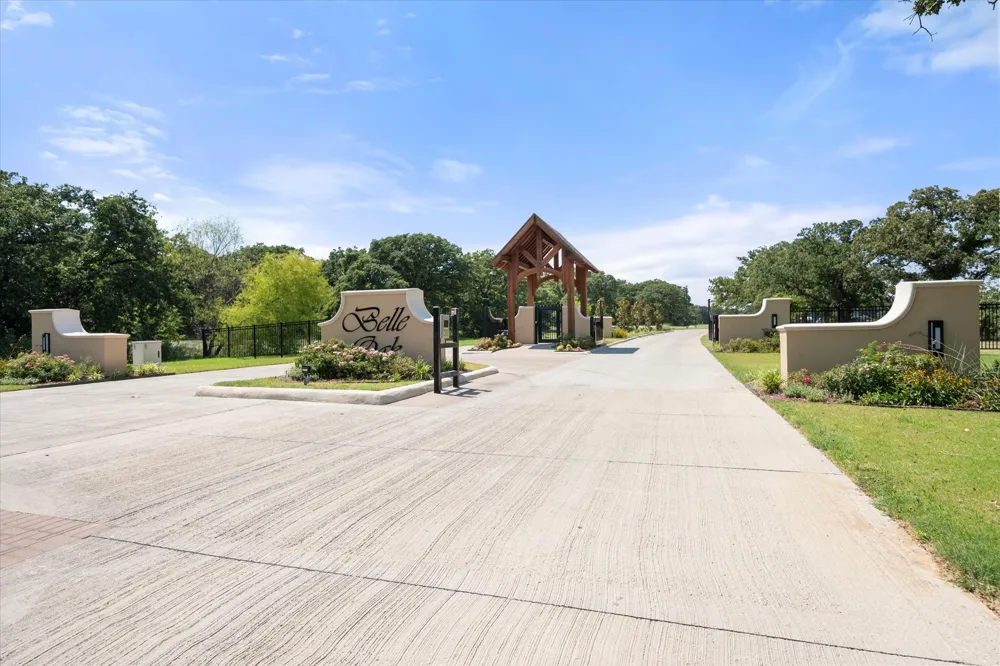 1213 Nottaway Court Burleson, TX 76028