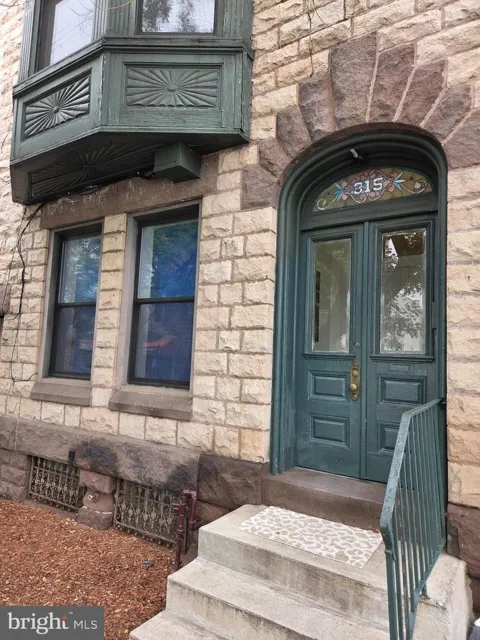 315 6TH STREET #2F