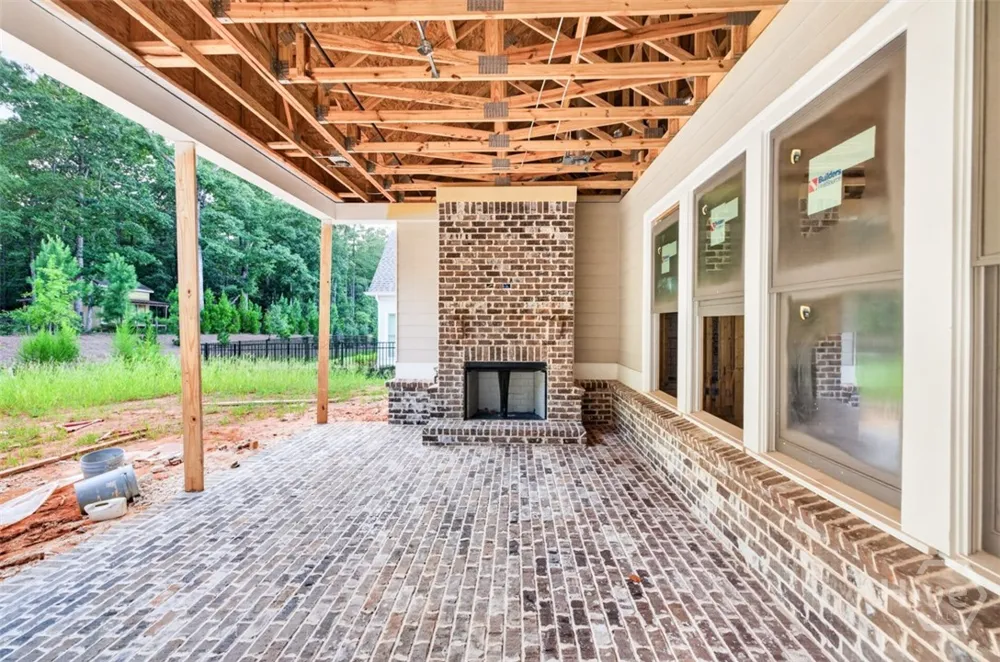 409 Lake Vista Drive Statham, GA 30666