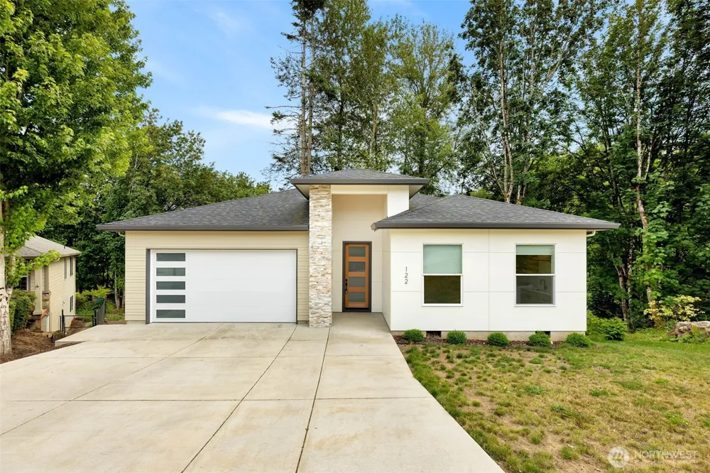 122 Surfview Drive Kelso, WA 98626