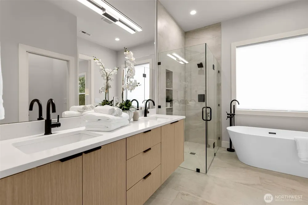 122 Surfview Drive Kelso, WA 98626