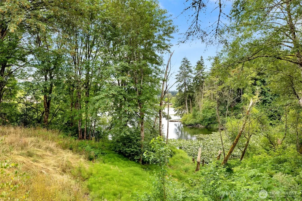 122 Surfview Drive Kelso, WA 98626