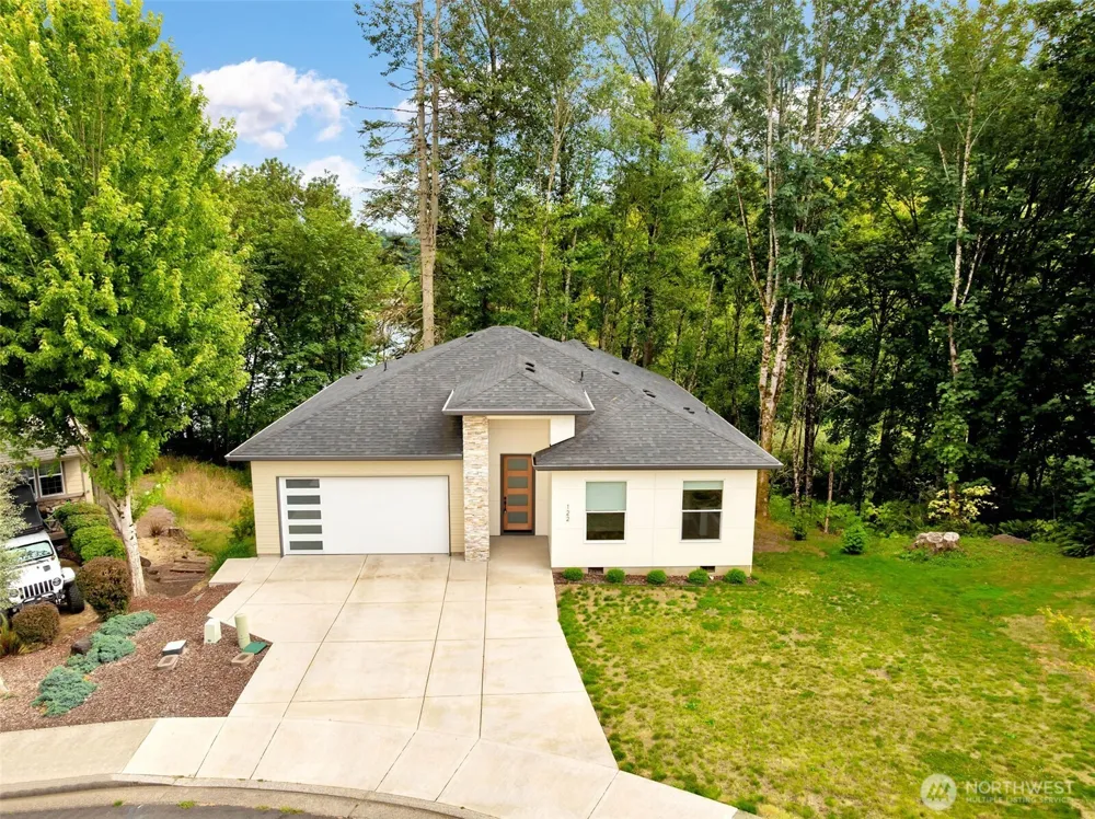 122 Surfview Drive Kelso, WA 98626