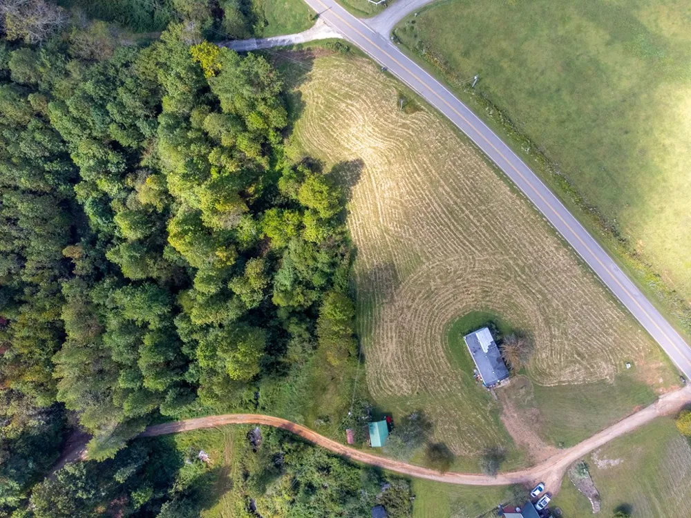 Halfway Back Lane Franklin, NC 28734
