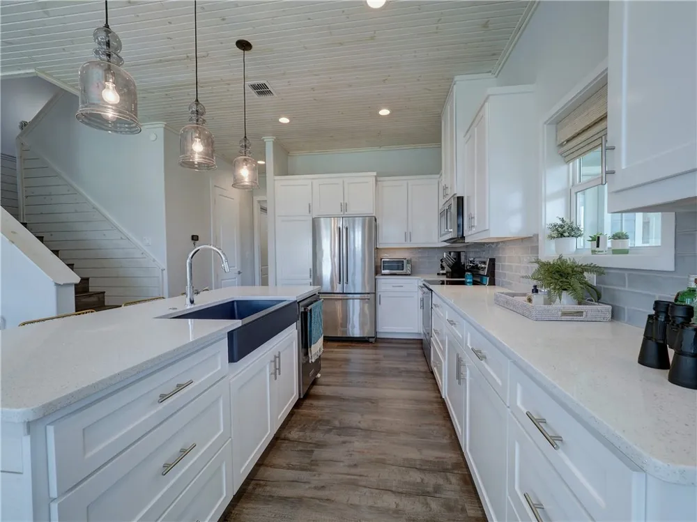 114 Backside Drive Port Aransas, TX 78373