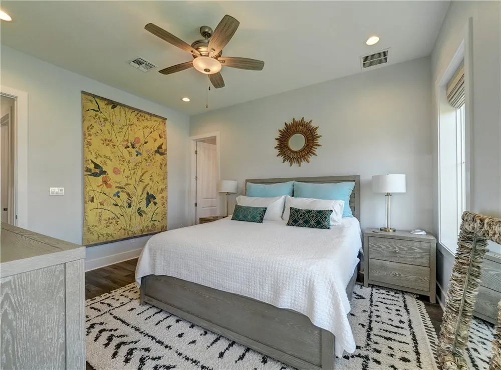 114 Backside Drive Port Aransas, TX 78373