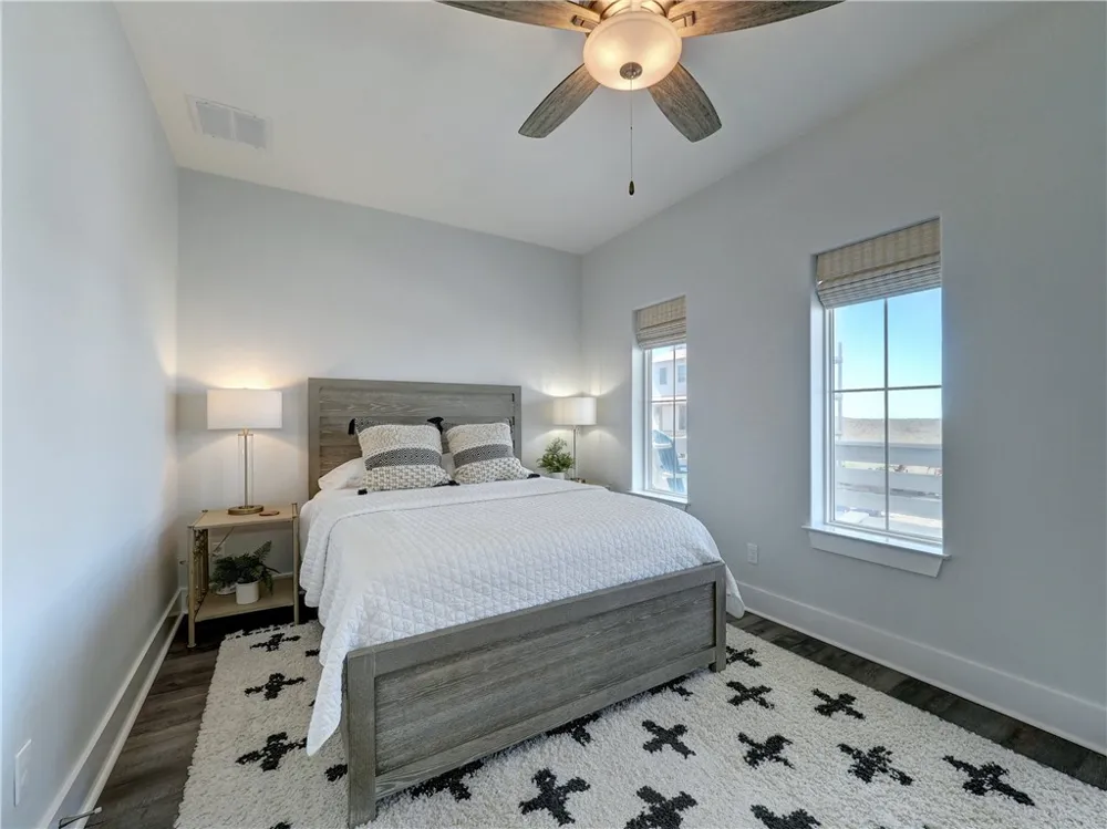 114 Backside Drive Port Aransas, TX 78373