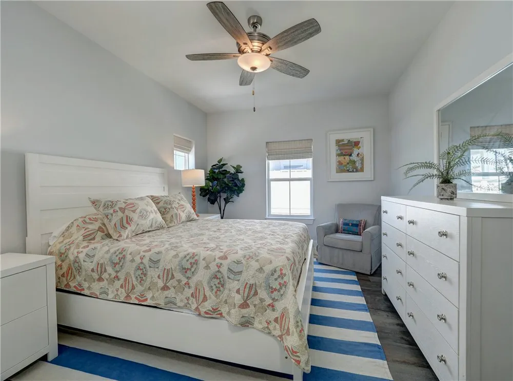 114 Backside Drive Port Aransas, TX 78373