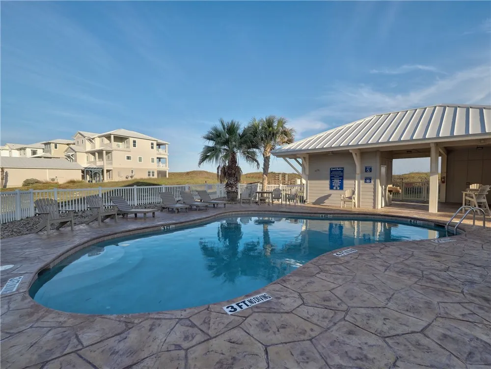 114 Backside Drive Port Aransas, TX 78373