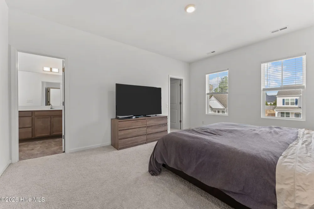 51 Walkabout Drive Aberdeen, NC 28315
