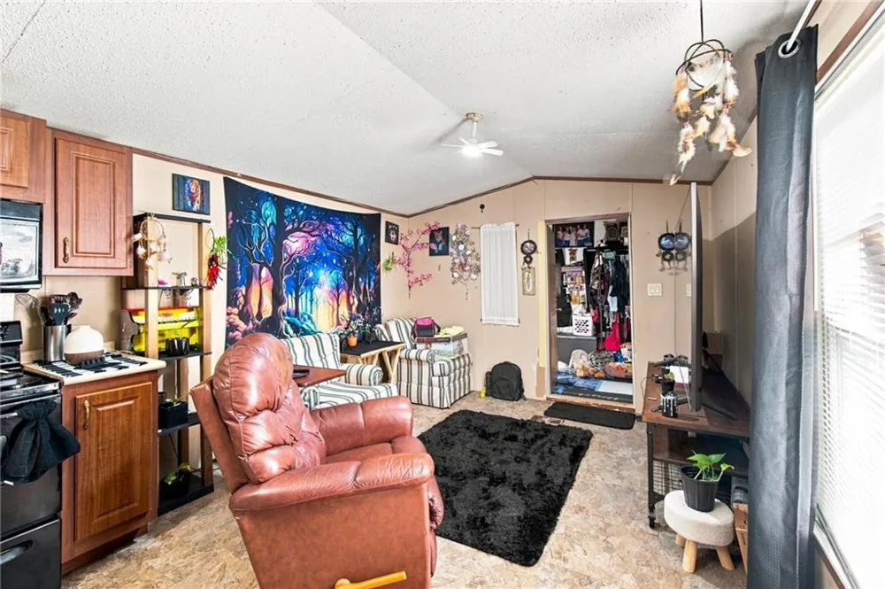 157 Neal Valley Lane Commerce, GA 30530