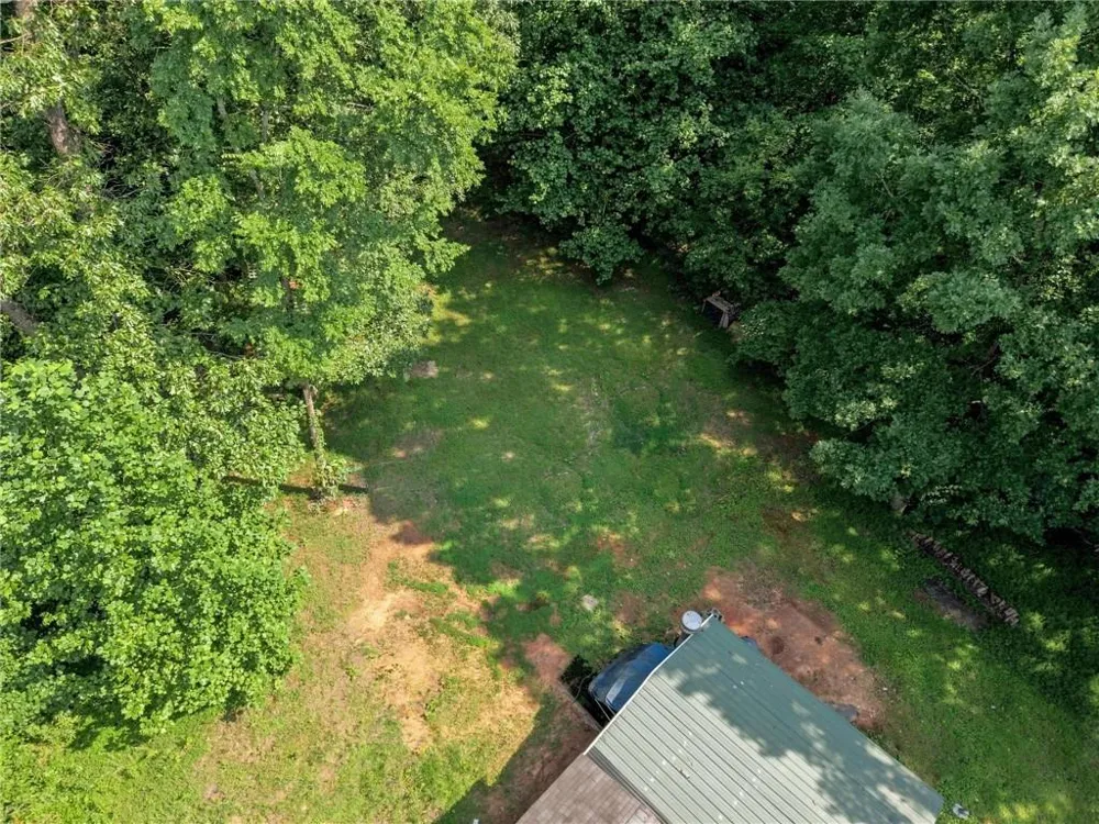 157 Neal Valley Lane Commerce, GA 30530