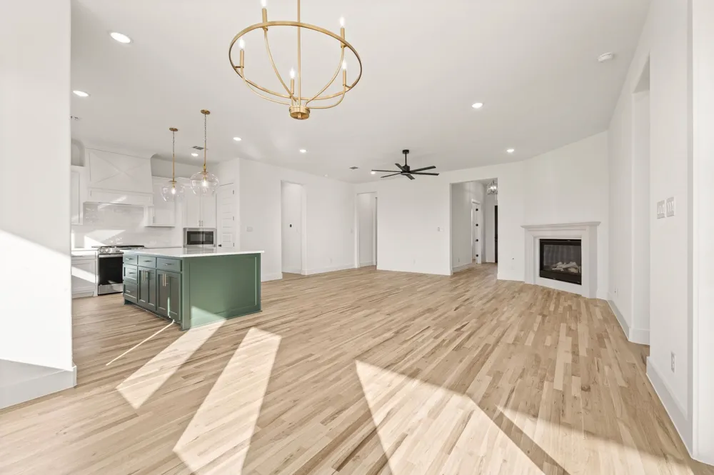 412 Caprock Lane Reno, TX 76020