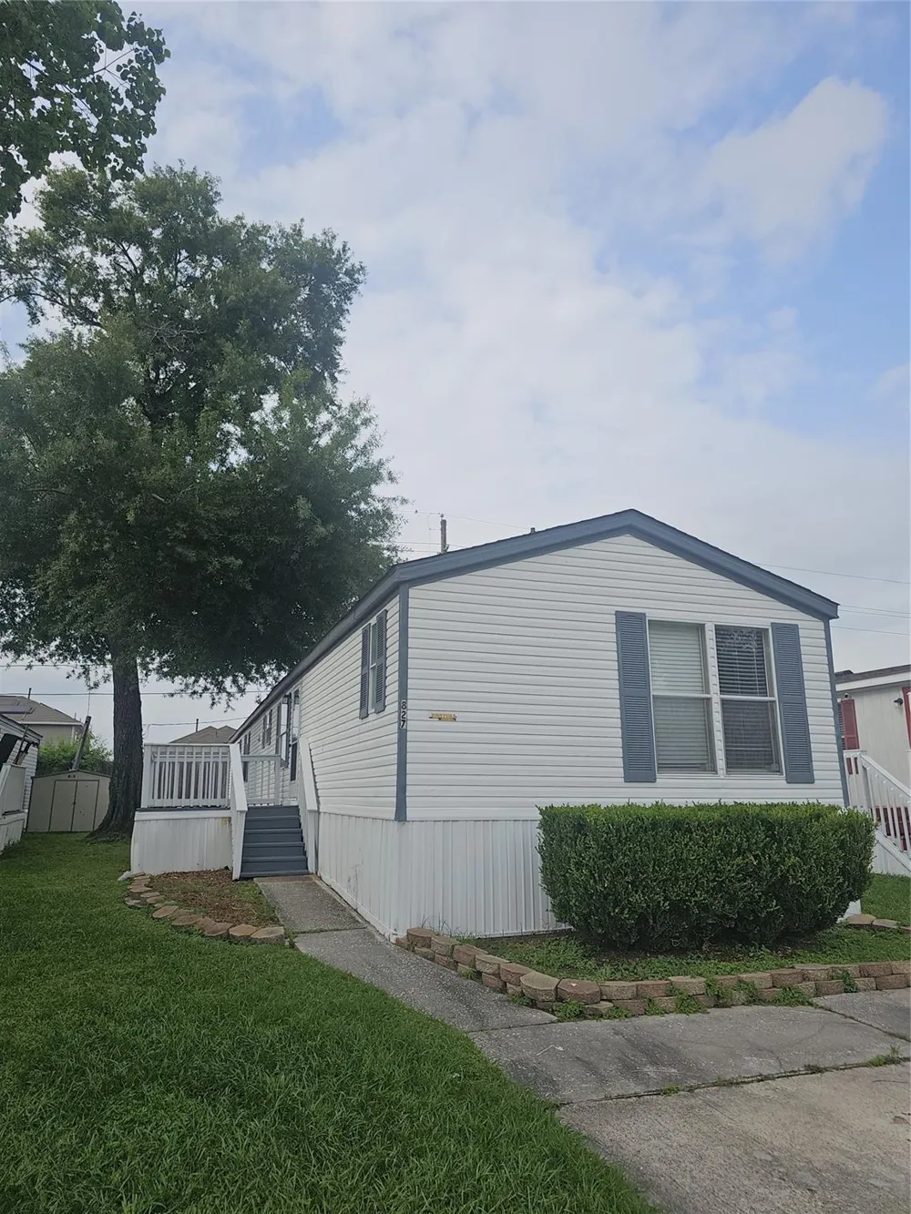 827 Gregs Way Huffman, TX 77336