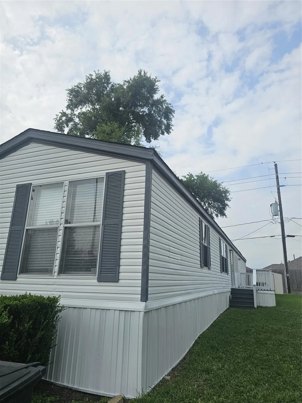 827 Gregs Way Huffman, TX 77336