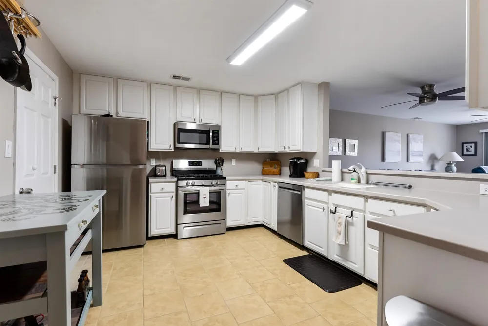 3 Bayside Dr Somers Point, NJ 08244