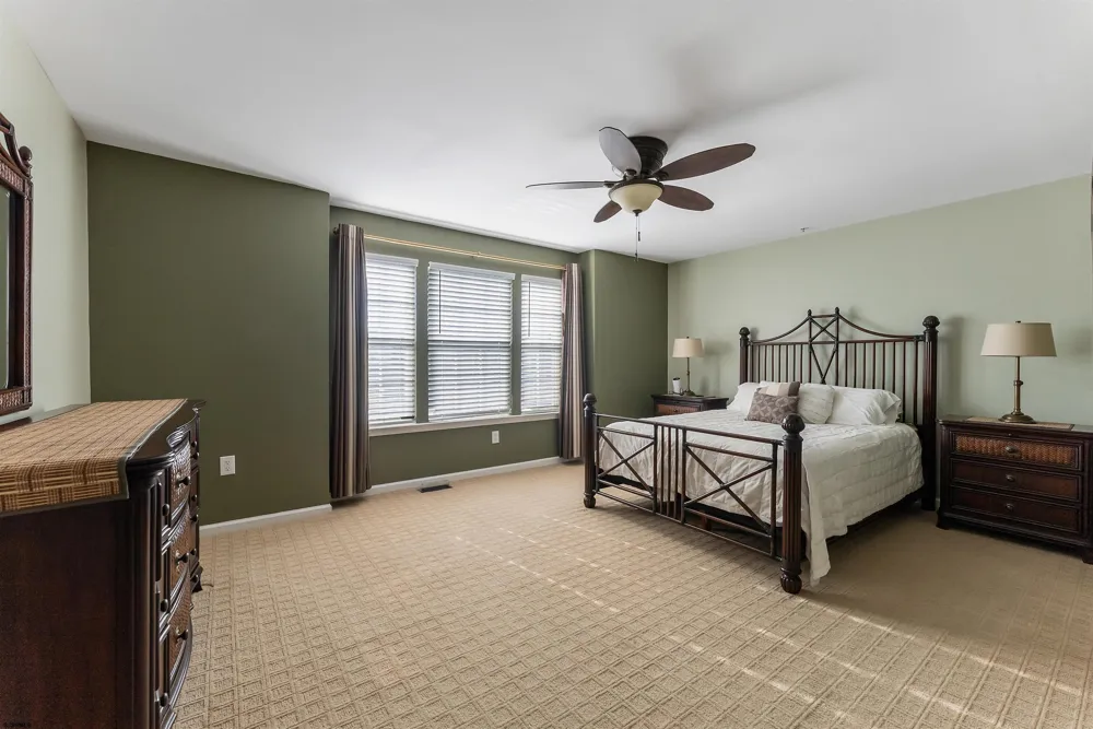 3 Bayside Dr Somers Point, NJ 08244