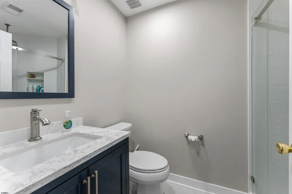 3 Bayside Dr Somers Point, NJ 08244