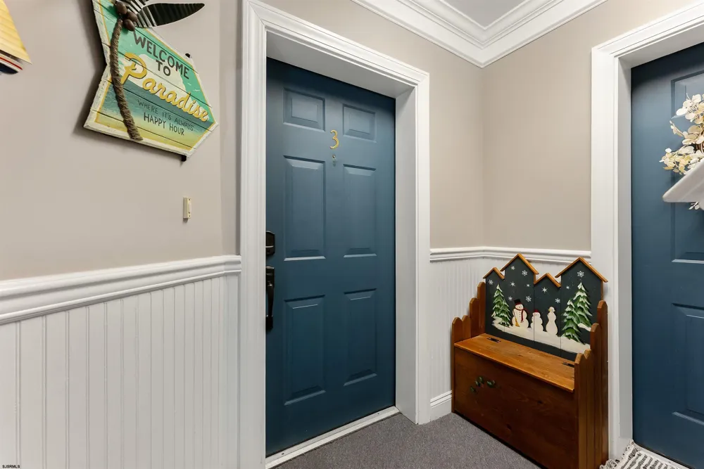 3 Bayside Dr Somers Point, NJ 08244