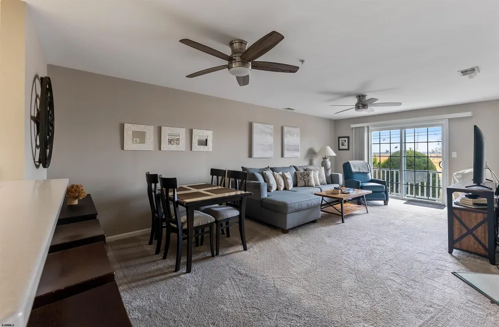 3 Bayside Dr Somers Point, NJ 08244