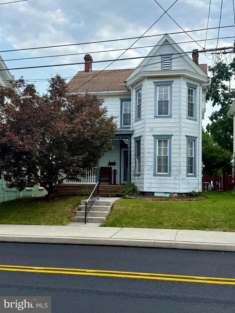 155 E MIDDLE STREET Gettysburg, PA 17325