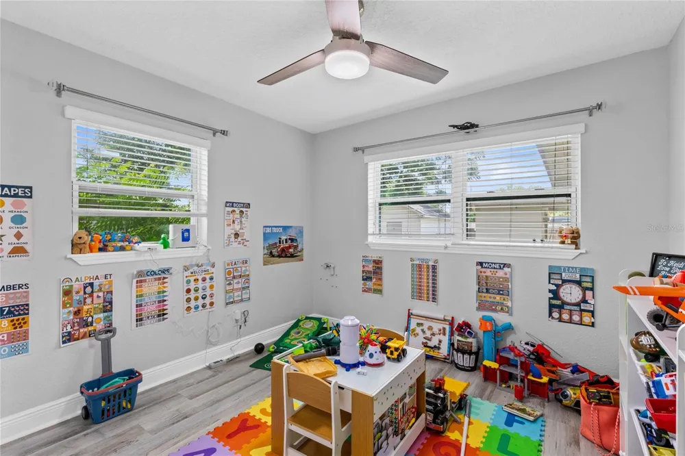 1502 MONTCALM STREET Orlando, FL 32806