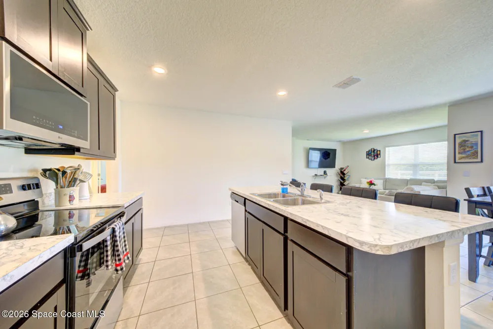 913 Trinity Street Rockledge, FL 32955